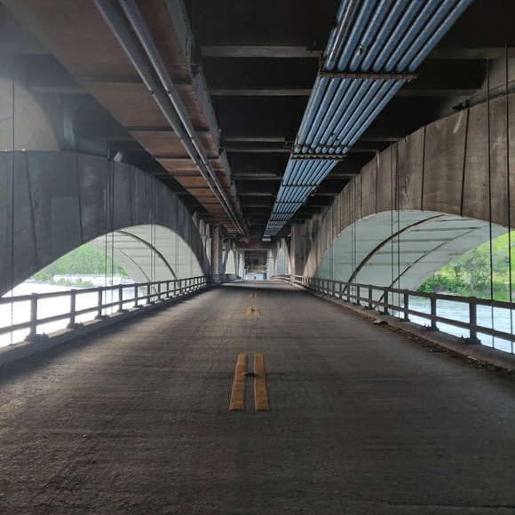 Meet your Posher, Eduard - Picture 1 of 1